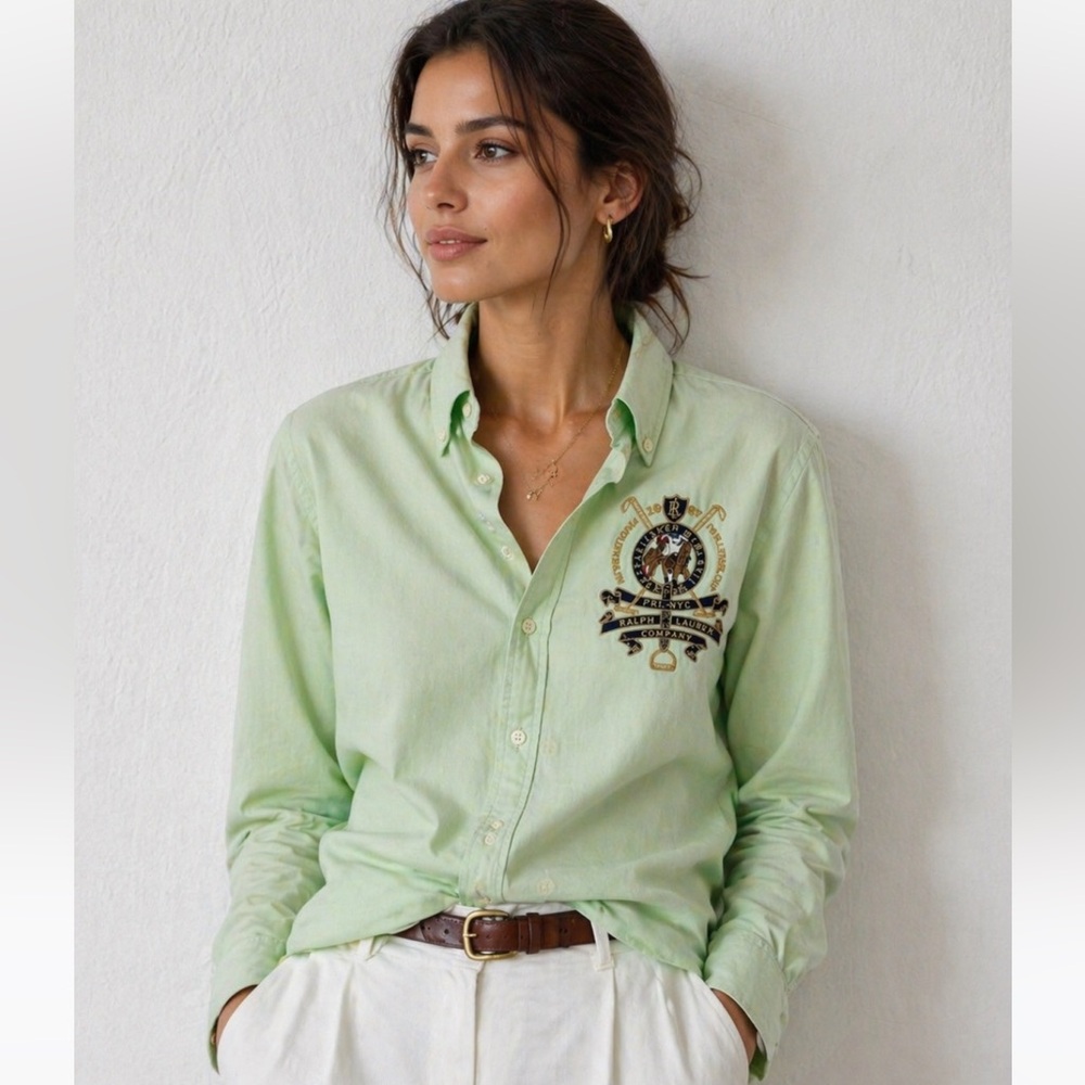 Ralph Lauren Preppy Light Green Button-Down Shirt with Crest Embroidery 2